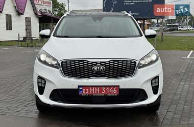 Внедорожник / Кроссовер Kia Sorento 2018 в 