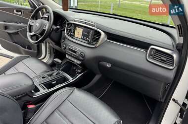 Внедорожник / Кроссовер Kia Sorento 2018 в 