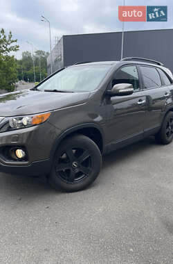 Внедорожник / Кроссовер Kia Sorento 2011 в 
