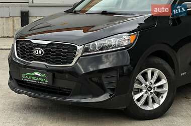 Внедорожник / Кроссовер Kia Sorento 2019 в 