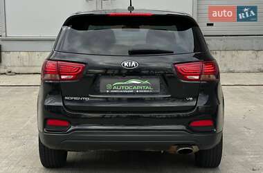Внедорожник / Кроссовер Kia Sorento 2019 в 