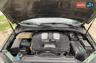 Внедорожник / Кроссовер Kia Sorento 2004 в 
