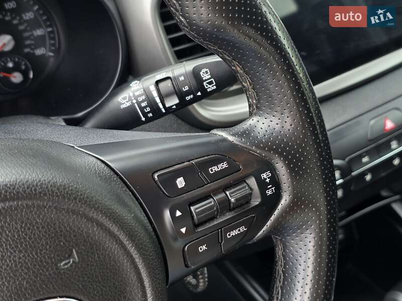 Внедорожник / Кроссовер Kia Sorento 2015 в Тернополе