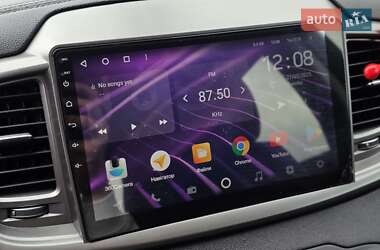 Внедорожник / Кроссовер Kia Sorento 2015 в 