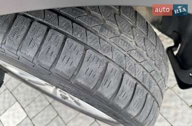 Позашляховик / Кросовер Kia Sorento 2013 в 