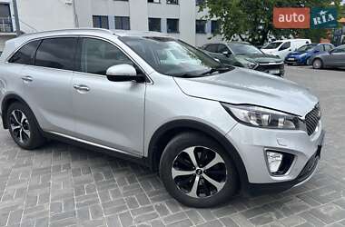 Позашляховик / Кросовер Kia Sorento 2016 в Львові