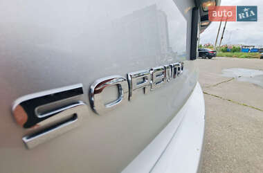 Внедорожник / Кроссовер Kia Sorento 2014 в 