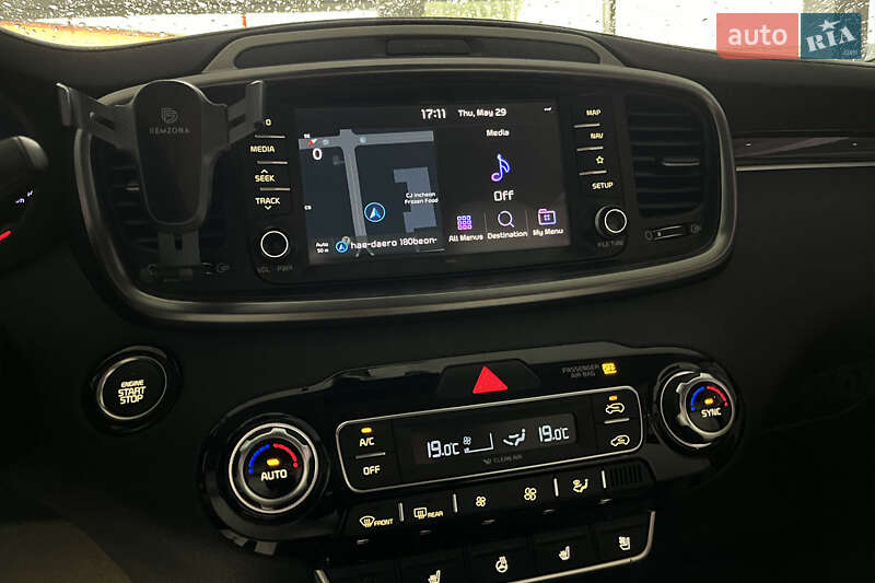 Позашляховик / Кросовер Kia Sorento 2018 в Шептицькому