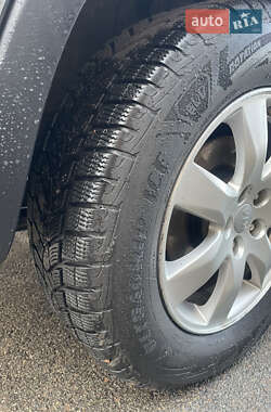 Внедорожник / Кроссовер Kia Sorento 2012 в 