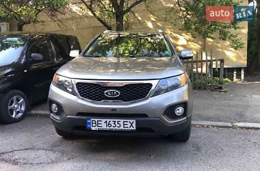 Позашляховик / Кросовер Kia Sorento 2010 в Миколаєві
