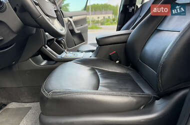 Позашляховик / Кросовер Kia Sorento 2010 в 