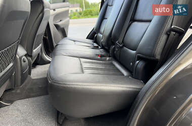Позашляховик / Кросовер Kia Sorento 2010 в 