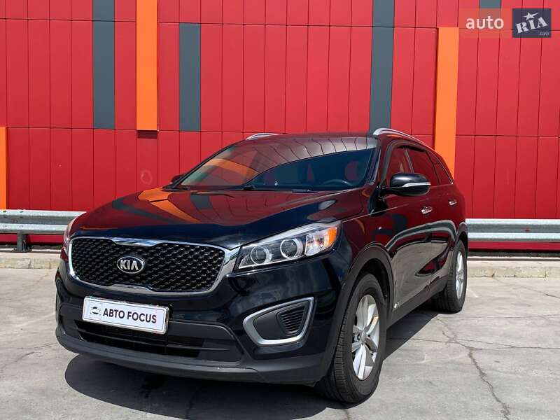 Позашляховик / Кросовер Kia Sorento 2015 в Києві