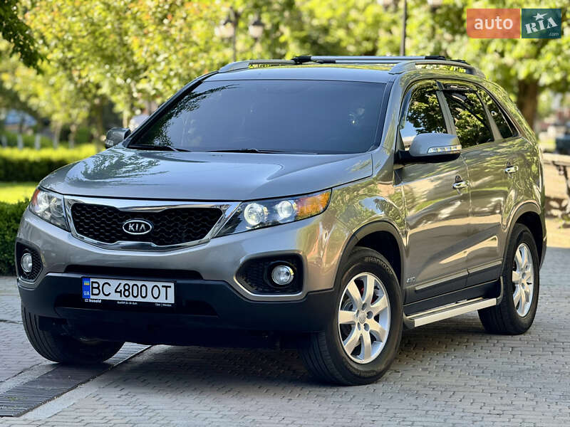 Внедорожник / Кроссовер Kia Sorento 2010 в Выгоде
