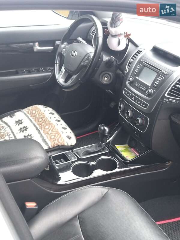 Позашляховик / Кросовер Kia Sorento 2014 в Черкасах