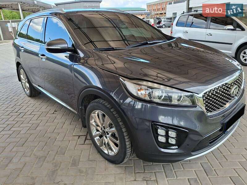 Внедорожник / Кроссовер Kia Sorento 2016 в Полтаве