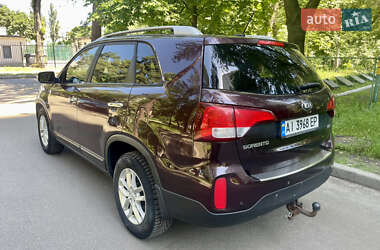Внедорожник / Кроссовер Kia Sorento 2013 в 
