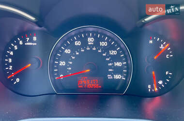 Внедорожник / Кроссовер Kia Sorento 2013 в 
