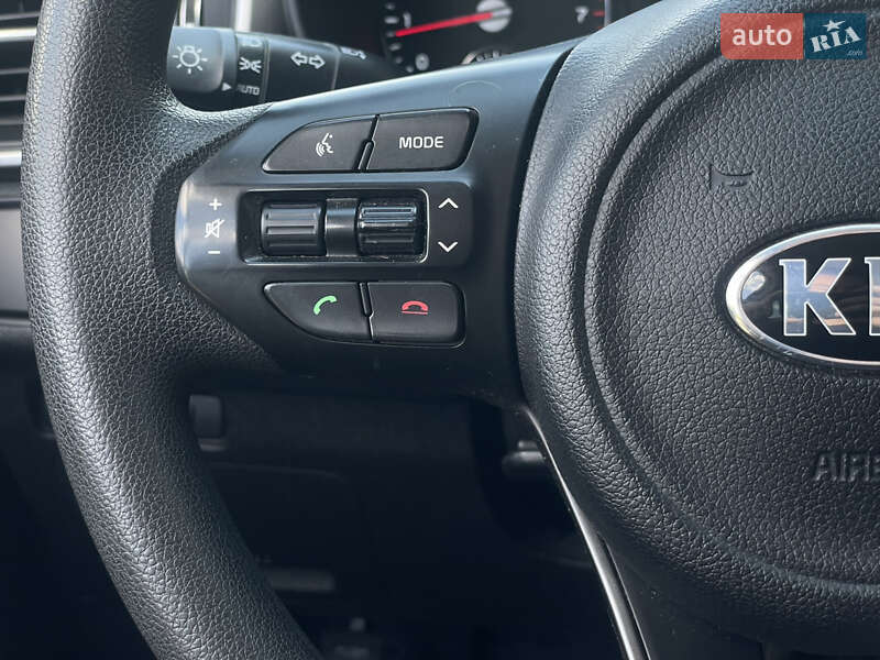 Внедорожник / Кроссовер Kia Sorento 2014 в Бердичеве
