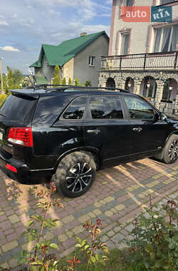 Внедорожник / Кроссовер Kia Sorento 2012 в 