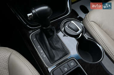 Внедорожник / Кроссовер Kia Sorento 2014 в 