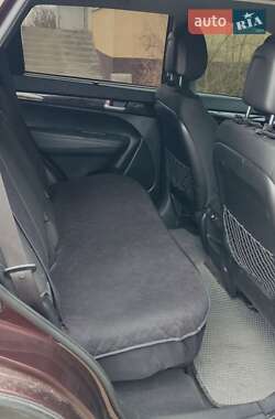 Позашляховик / Кросовер Kia Sorento 2014 в 