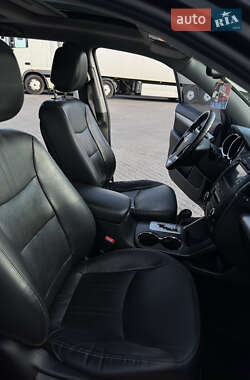 Внедорожник / Кроссовер Kia Sorento 2012 в 