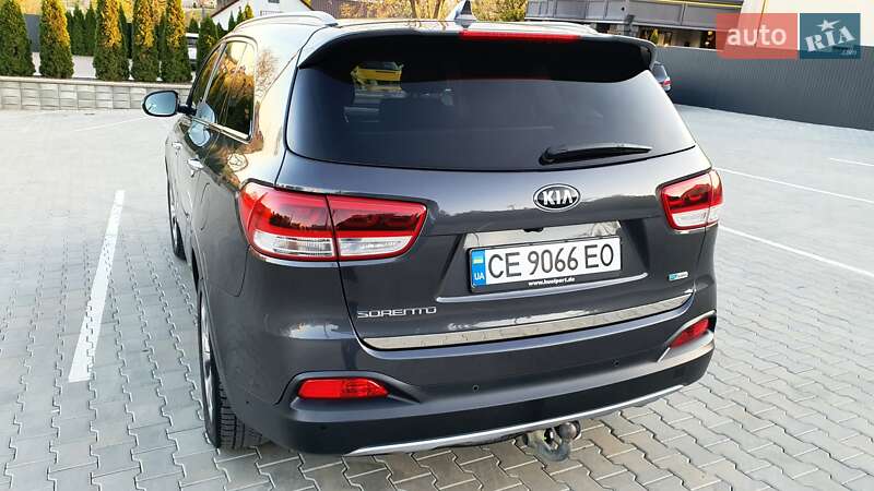 Позашляховик / Кросовер Kia Sorento 2015 в Чернівцях
