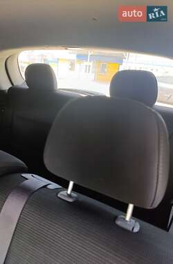 Внедорожник / Кроссовер Kia Sorento 2013 в 