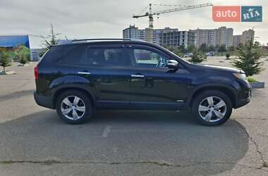 Внедорожник / Кроссовер Kia Sorento 2013 в 
