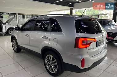 Внедорожник / Кроссовер Kia Sorento 2014 в 