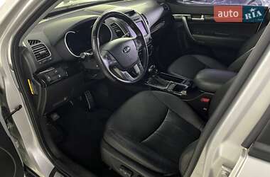 Внедорожник / Кроссовер Kia Sorento 2014 в 