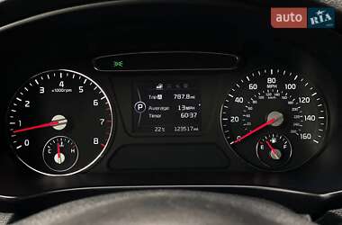 Внедорожник / Кроссовер Kia Sorento 2015 в 