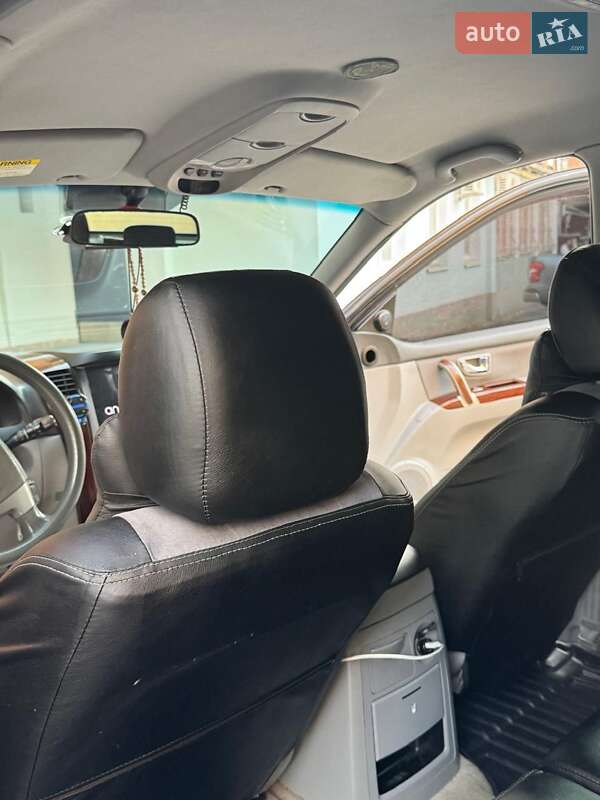 Позашляховик / Кросовер Kia Sorento 2005 в Харкові