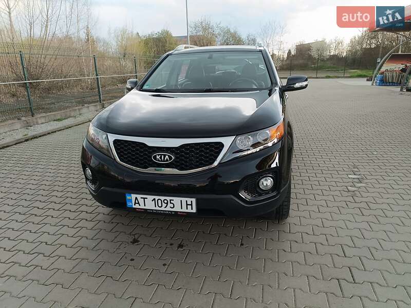 Позашляховик / Кросовер Kia Sorento 2010 в Коломиї