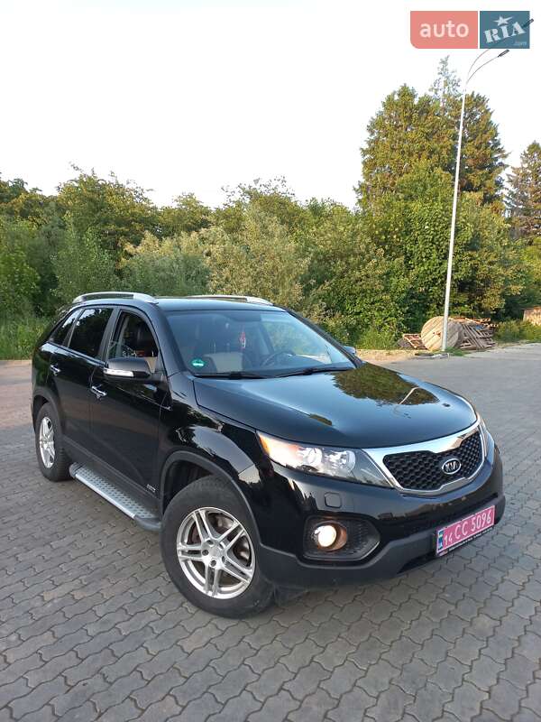 Внедорожник / Кроссовер Kia Sorento 2011 в 