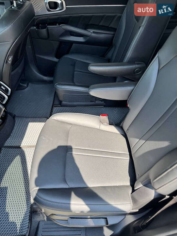 Внедорожник / Кроссовер Kia Sorento 2021 в Иршаве