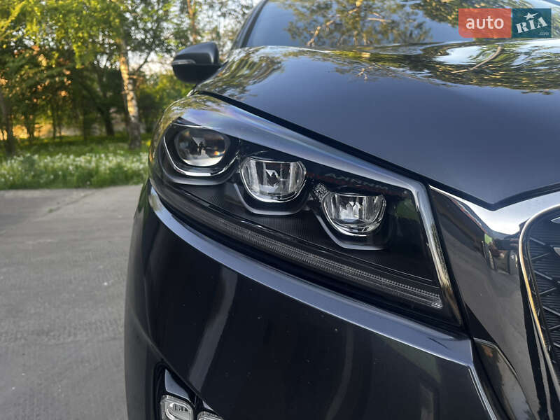 Позашляховик / Кросовер Kia Sorento 2017 в Первомайську