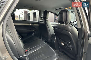 Внедорожник / Кроссовер Kia Sorento 2012 в 
