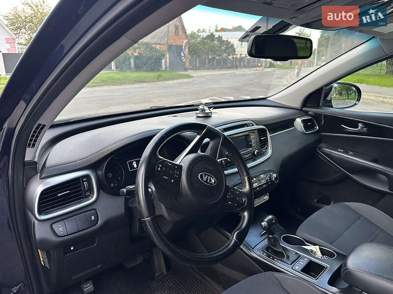 Внедорожник / Кроссовер Kia Sorento 2016 в Виннице