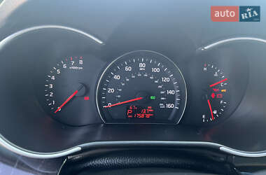 Внедорожник / Кроссовер Kia Sorento 2014 в 