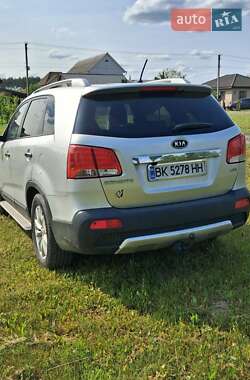 Внедорожник / Кроссовер Kia Sorento 2012 в 
