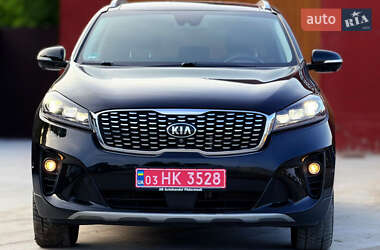 Внедорожник / Кроссовер Kia Sorento 2018 в 