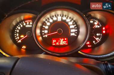 Внедорожник / Кроссовер Kia Sorento 2012 в 