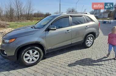 Внедорожник / Кроссовер Kia Sorento 2012 в 