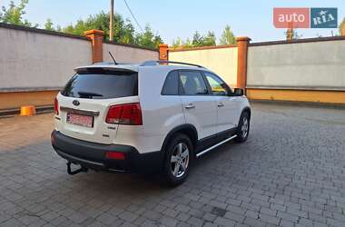Внедорожник / Кроссовер Kia Sorento 2011 в 