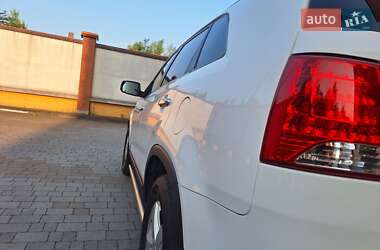 Внедорожник / Кроссовер Kia Sorento 2011 в 