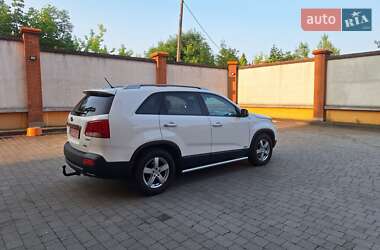 Внедорожник / Кроссовер Kia Sorento 2011 в 