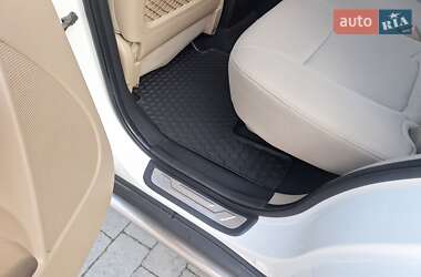 Внедорожник / Кроссовер Kia Sorento 2011 в 