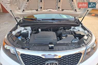 Внедорожник / Кроссовер Kia Sorento 2011 в 
